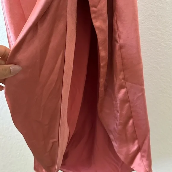 Elliatt Cassini Satin One-Shoulder Dress Large - Picture 7 of 10